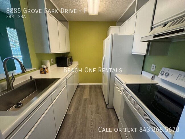 Foto del edificio - 8885 Grove Park Dr