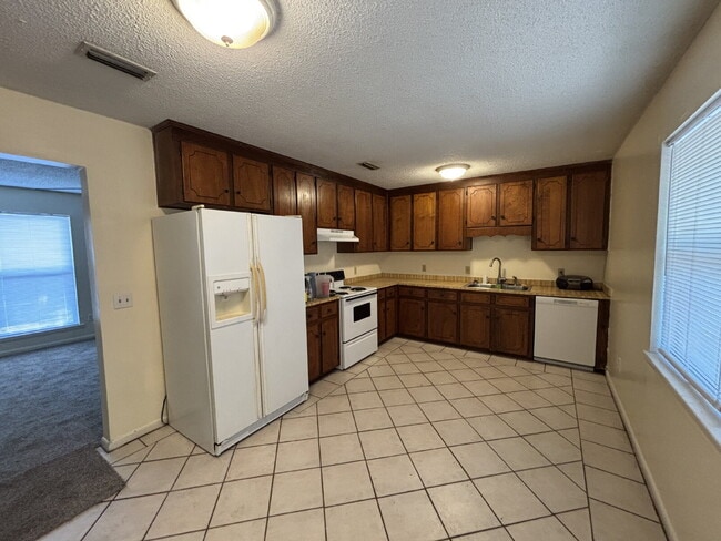 Building Photo - Available FOR RENT in Midland City, AL!!