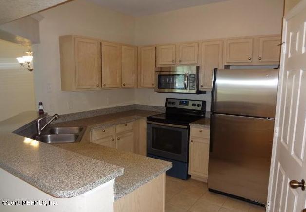 Building Photo - 7800 Point Meadows Dr