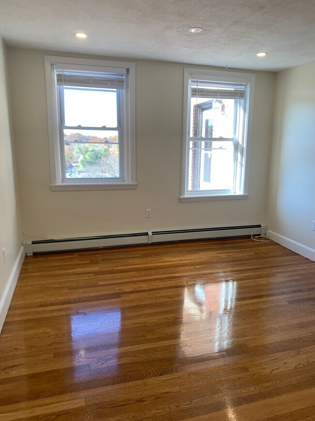 Foto del edificio - 314 Tappan St