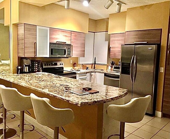 Foto del edificio - 17691 Tiffany Trace Dr