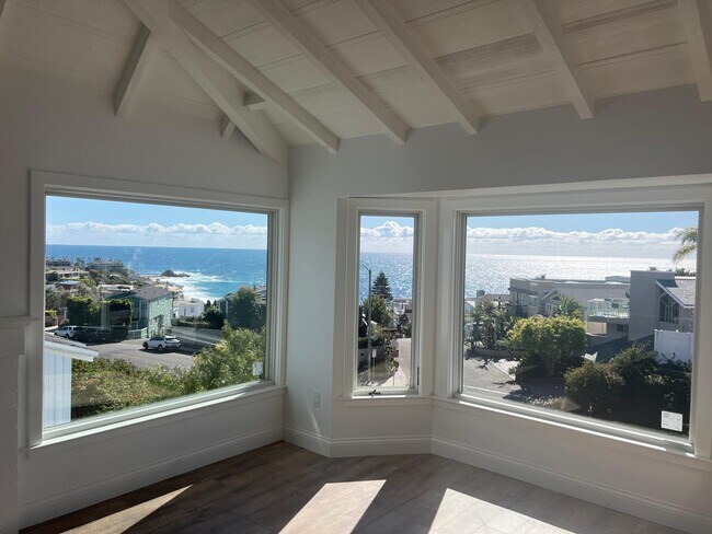 living room view - 2742 S Coast Hwy