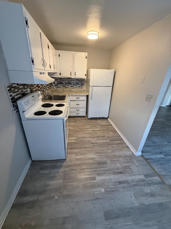 Building Photo - 17 Marshall St