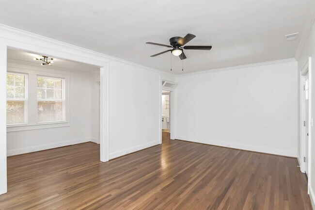 Foto del edificio - 2629 Monroe St