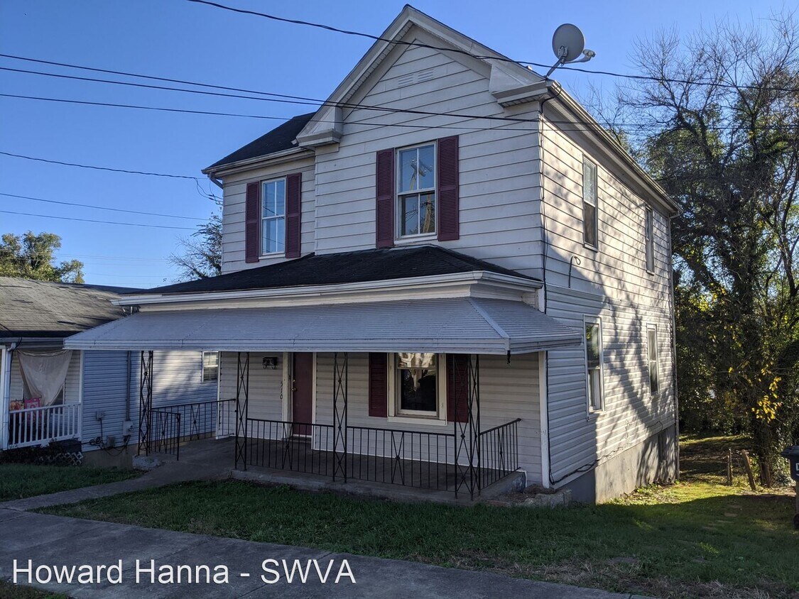 3 br, 1.5 bath House 510 McDowell Avenue NW House Rental in Roanoke