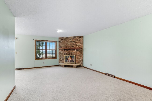 Building Photo - 4258 Oakmede Ln