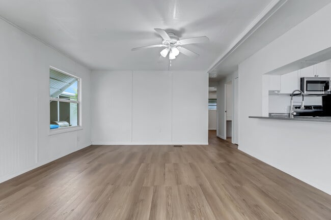 Sala de estar - 243 Tangerine Dr