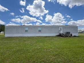 Building Photo - 1359 Tall Sky Dr