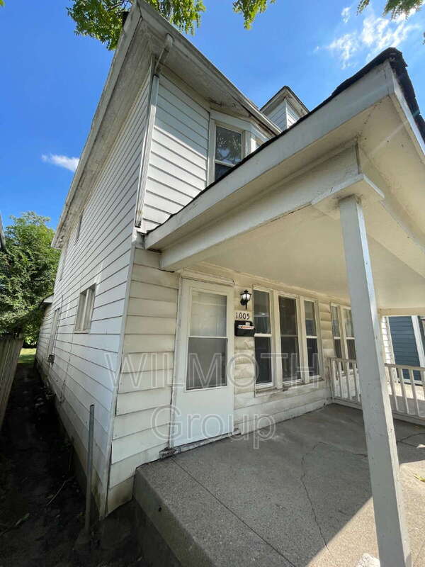 Building Photo - 1005 Harlan St