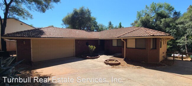 Foto del edificio - 3 br, 2.5 bath House - 3641 SUDBURY RD