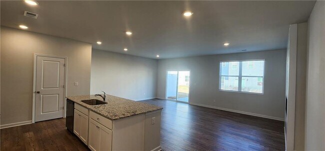 Building Photo - 5312 Melbourne Ln