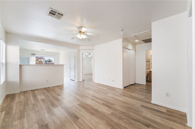 Foto del edificio - 5474 Jacobs Field St