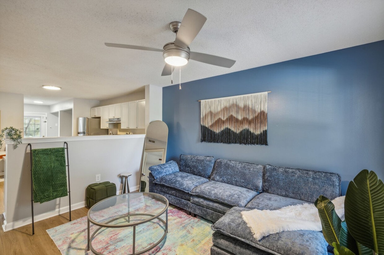 Foto principal - 3504 Carlson Bay Ct