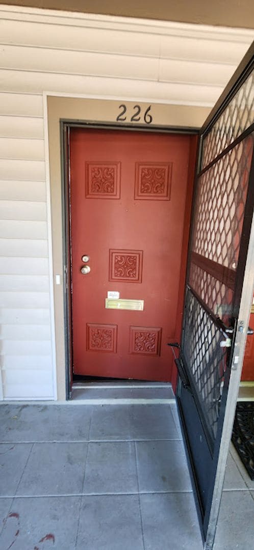 Foto del edificio - 222-228 NE 29th Avenue