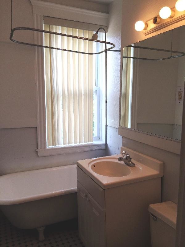 Foto del edificio - 95 Park Dr