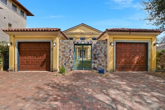 Foto del edificio - 504 Sunny Ln