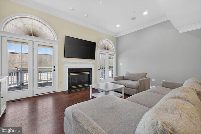 Building Photo - 3614 Sprigg St S