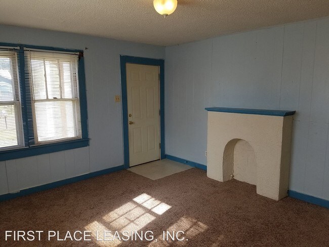 Building Photo - 601 Ross St