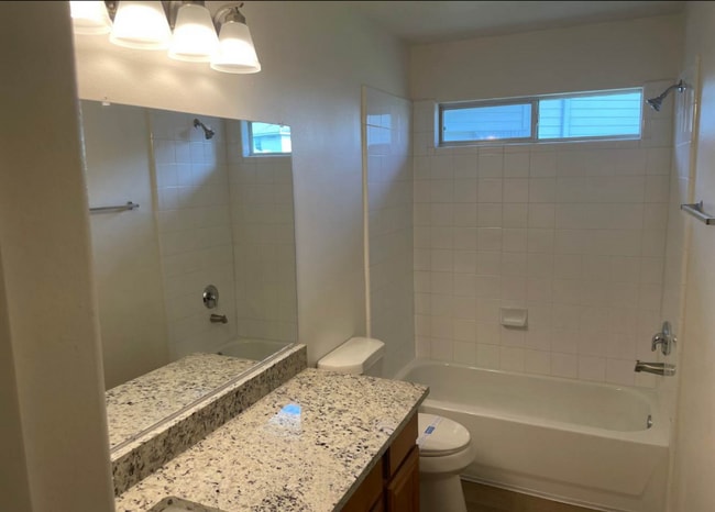 Foto del edificio - 1503 Imperial Manor Ln