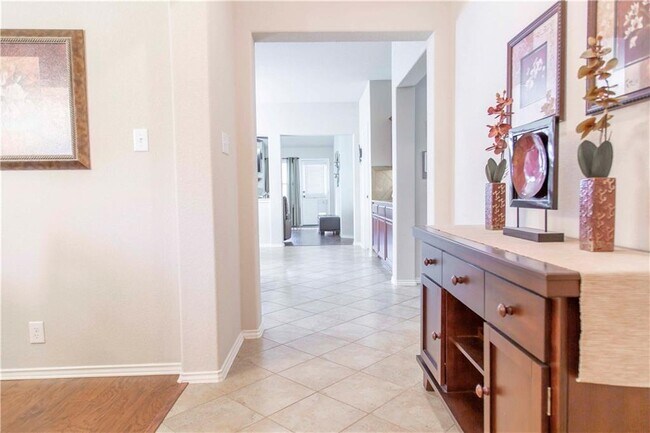 Foto del edificio - 1907 Ripple Creek Ct