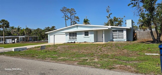 Building Photo - 4937 Lemon Bay Dr