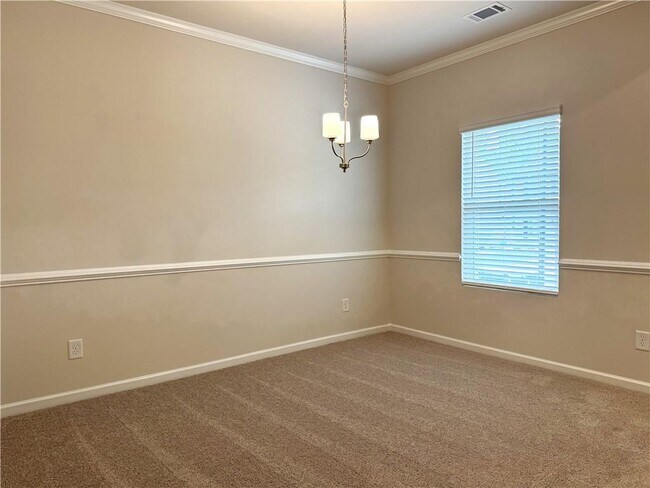 Foto del edificio - 273 Bloomfield Cir