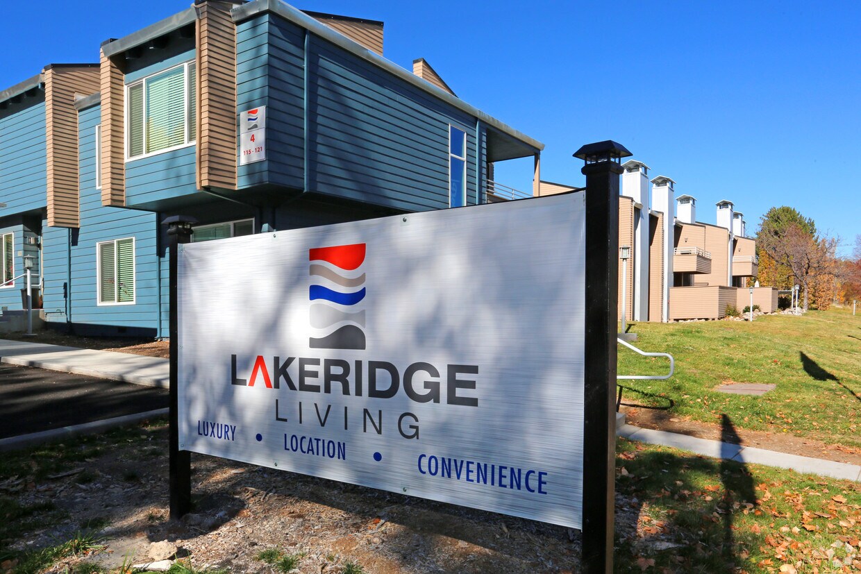 Lakeridge Living Apartments Reno, NV