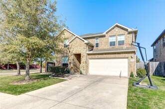 Building Photo - 2943 Shadowbrook Chase Ln
