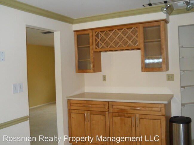 Building Photo - 2 br, 2 bath House - 7288 Pebble Beach Rd
