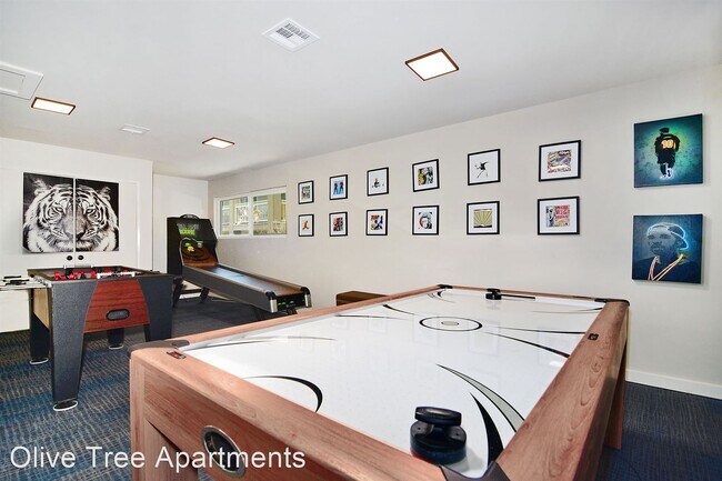 Foto del edificio - 1 br, 1 bath Apartment - Olive Tree Apartm...