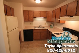Tayco Street Apartments photo'