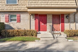 Building Photo - 200 St Andrews Blvd