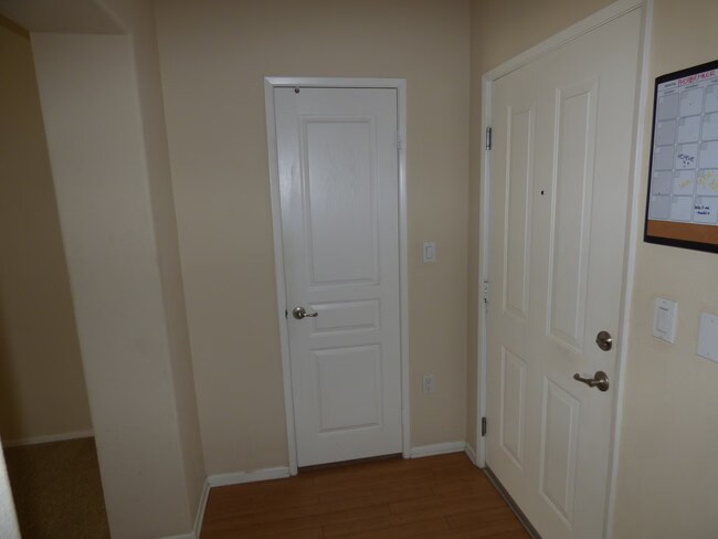 Foto del edificio - 2429 WATERMARKE Pl