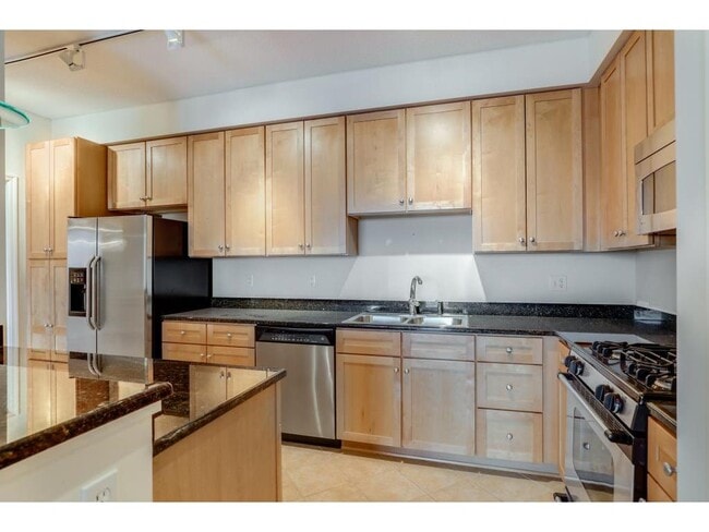 Building Photo - 500 E Grant St