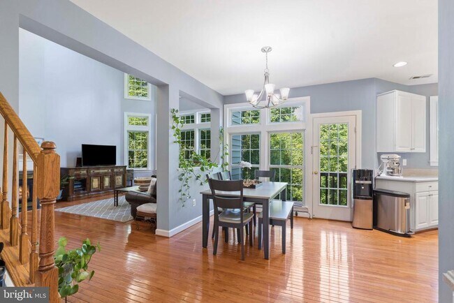 Foto del edificio - 12980 Highland Oaks Ct