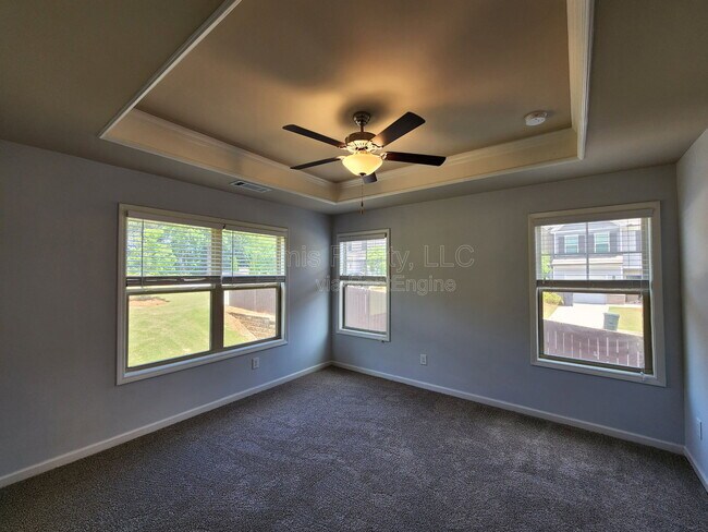 Foto del edificio - 5201 Pinnacle Walk