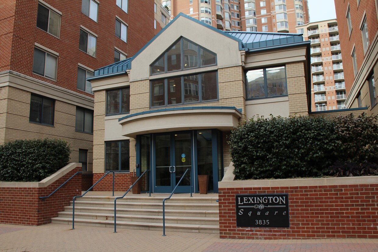 Foto principal - 3835 9th St N
