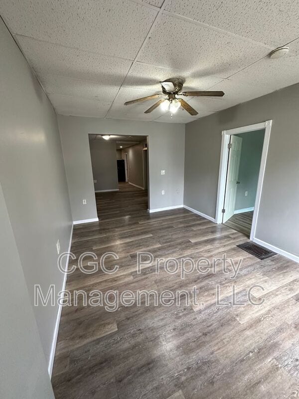 Building Photo - 30 Griswold St