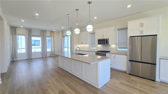 Foto del edificio - 2245 Skylar Pl