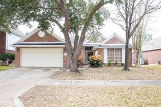 Building Photo - 6223 Newbury Dr