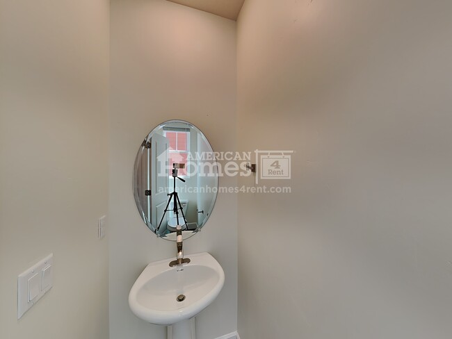 Building Photo - 6082 W Arranmore Drive