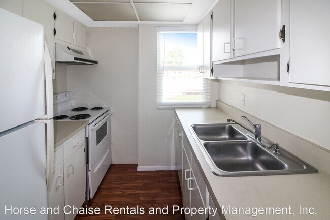 Building Photo - 1 br, 1 bath House - 633 Alhambra Rd., #101