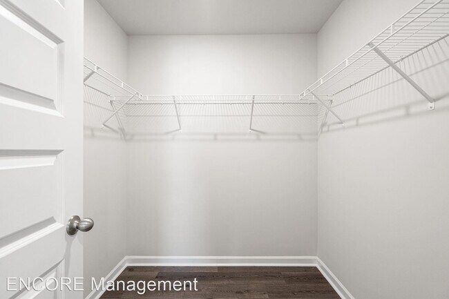 Foto del edificio - 4 br, 2.5 bath House - 2202 Chicopee Trail...