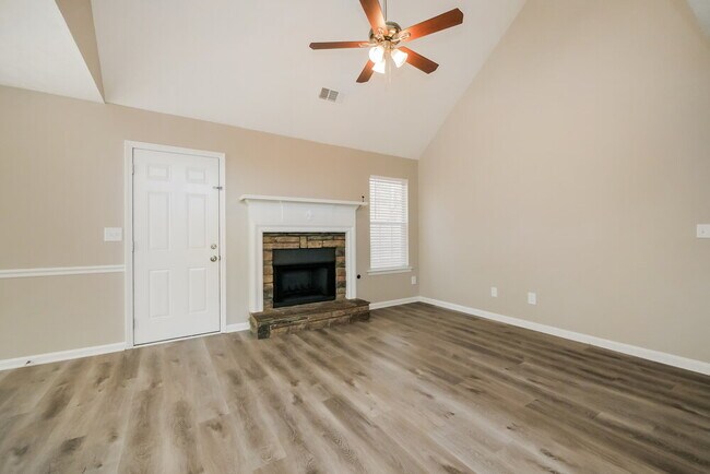 Foto del edificio - 846 Crabtree Ct