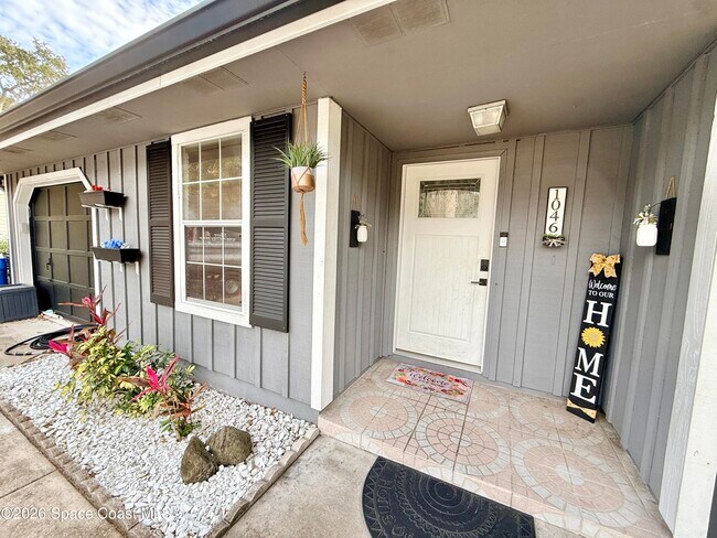 Foto del edificio - 1046 W Samms Ave