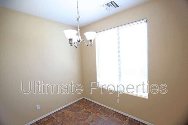 Foto del edificio - 2025 S 101st Ln