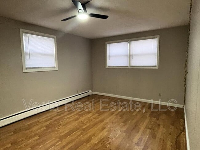 Foto del edificio - 1007 Sheryl Ln