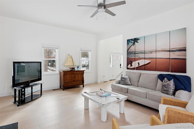 Foto del edificio - 34 Starboard Rd