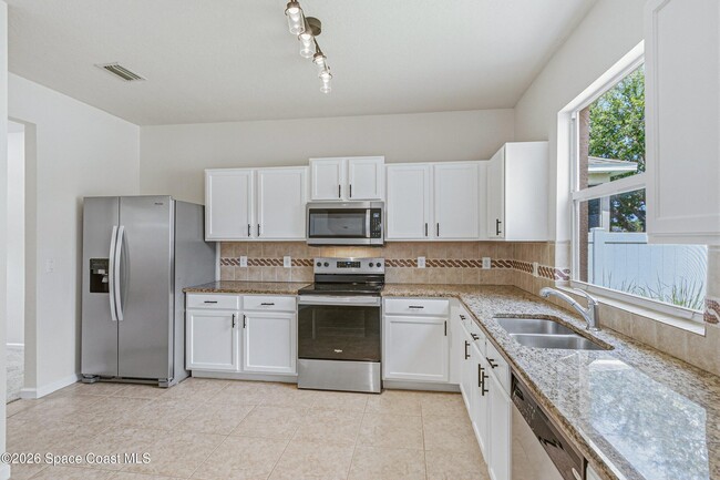 Foto del edificio - 3747 Mt Carmel Ln
