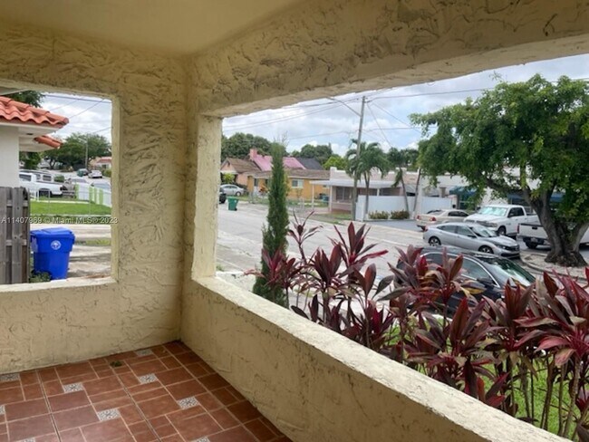 Foto del edificio - 1822 NW 4th St